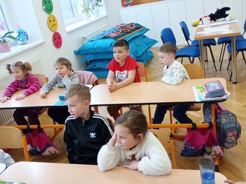 galleries/16970/navsteva-ms-knezice/img-20250325-103502
