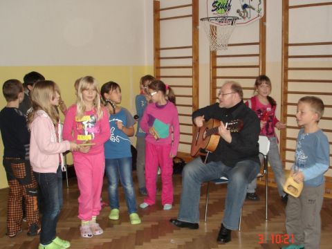 galleries/skolni-rok-2014-2015/vychovne-vzdelavaci-koncert-vanoce-j-kaulfers/dsc08557